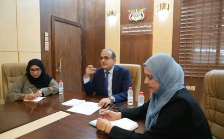 وزير الصحة يبحث مع نائب رئيس البعثة الهولندية تعزيز التعاون الصحي