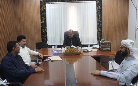 ​مدير عام المكلا يبحث مع منظمة "رحمة حول العالم" تعزيز التعاون المشترك وتنسيق التدخلات الإنسانية