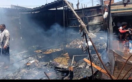 لحج: حريق في سوق الفيوش بسبب الألعاب النارية يخلّف خسائر مادية