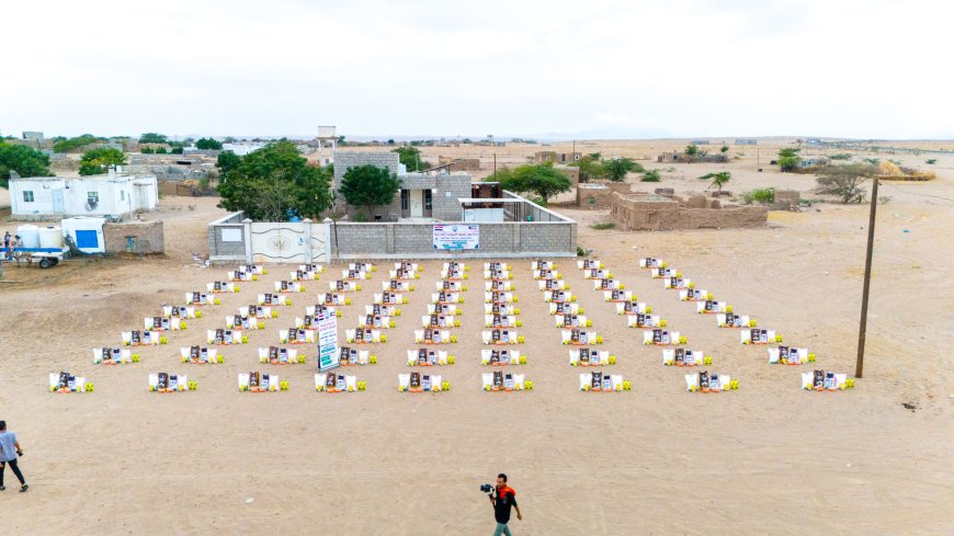 بيت الزكاة الكويتي بالتنسيق مع مؤسسة إثراء يختتمان توزيع المرحلة الثالثة بعدد (100) سلة غذائية للأسر الاكثر احتياجا في أبين شهر رمضان المبارك 1447هـ