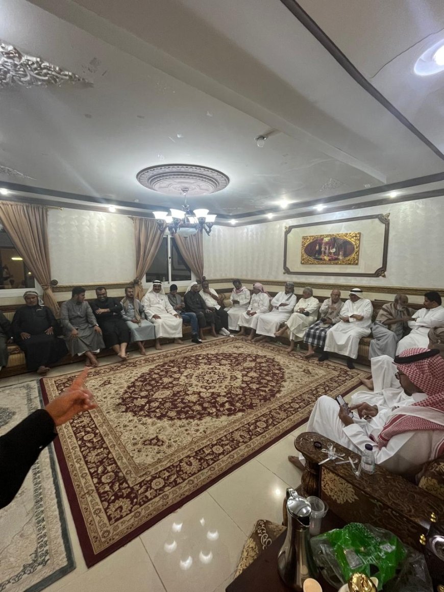 رئيس حلف كوادر مناطق الواحدي يقيم مأدبة إفطار لقيادات وشخصيات اجتماعية بحضور الأمير فايز الواحدي