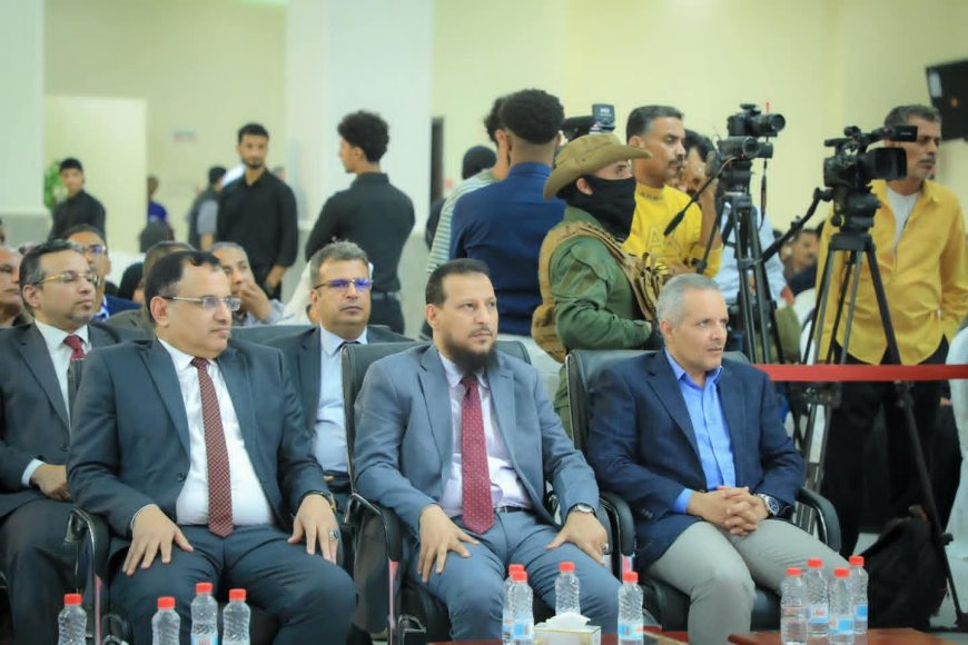 برعاية كريمة من رئيس مجلس الوزراء.. انطلاق المعرض الوطني للبُن والتمر في عدن بمشاركة حكومية واسعة