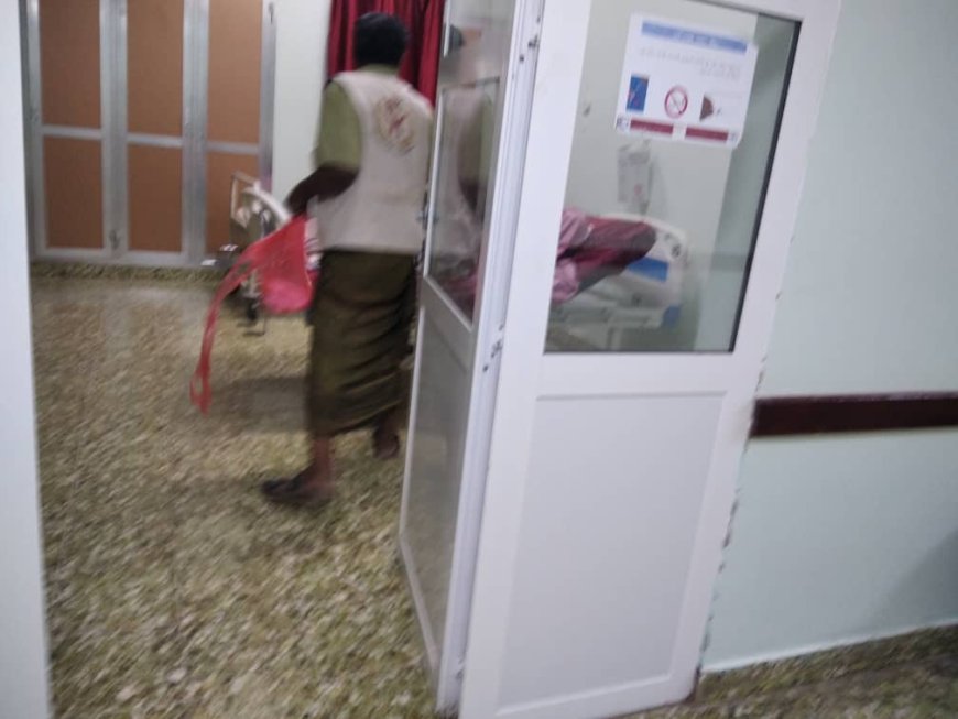 المحروسة تواصل توزيع وجبات الإفطار على المرضى ومرافقيهم في مستشفى ابن خلدون بلحج