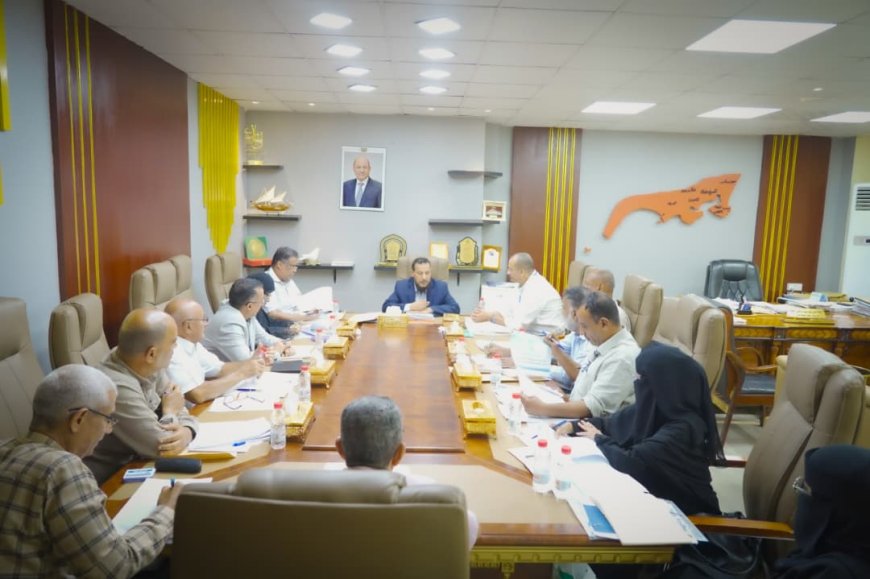 برئاسة المحافظ شيخ.. مجلس إدارة مؤسسة المياه والصرف الصحي يناقش التحديات القائمة وخطط الإصلاح الواجب تنفيذها