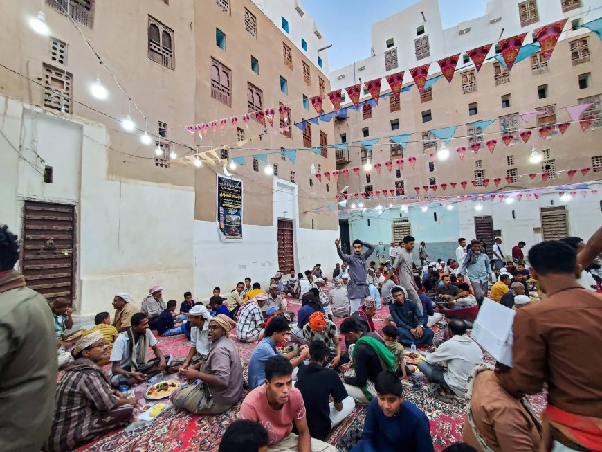 رمضان يوحد أهالي شبام حضرموت على مائدة التفطير الجماعي