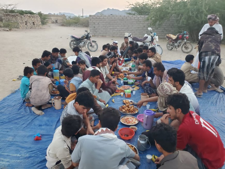 اهالي قرية حبيل المسجد يقيمون افطارهم الجماعي الخامس 