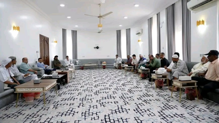 عضو مجلس القيادة محافظ حضرموت يعقد اجتماعا لمعالجة أسباب تعثر مشروع مستشفى بويش بحضور الجهات المعنية