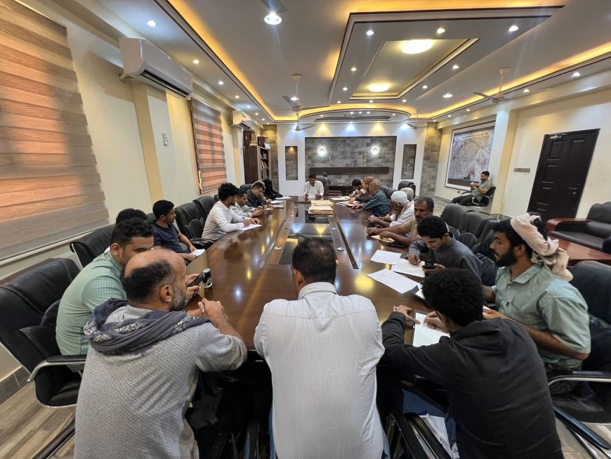 مدير عام الشيخ عثمان يترأس افتتاح مظاريف مشاريع خدمية وتنموية بالمديرية