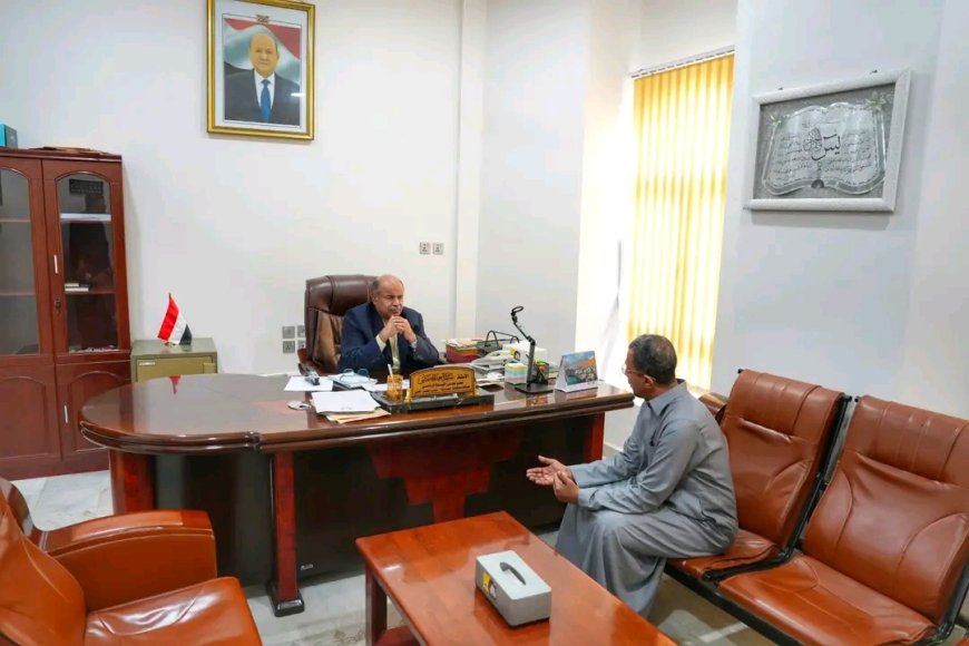 عضو مجلس القيادة الرئاسي محافظ حضرموت يطّلع على نشاط مؤسسة حضرموت لمكافحة السرطان ويؤكد دعم الجهود الإنسانية لخدمة المرضى