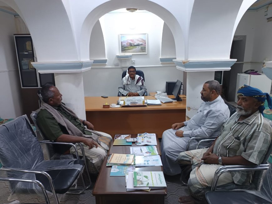 مدير عام مديرية تريم يستقبل عاقل حارة السويري ويطلع على ترتيبات المطلع السنوي