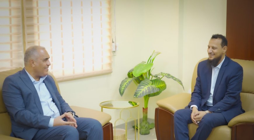 وزير الدولة محافظ العاصمة عدن يناقش مع وزير التربية والتعليم سبل التعاون المشترك