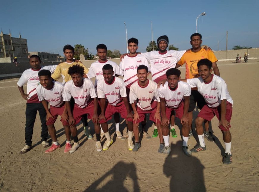 ملحمة كروية مثيرة شباب المسيمير يحسم القمة أمام الاماجد ويبلغ المباراة النهائية في بطولة دوري شهداء الجنوب الرمضاني بزنجبار