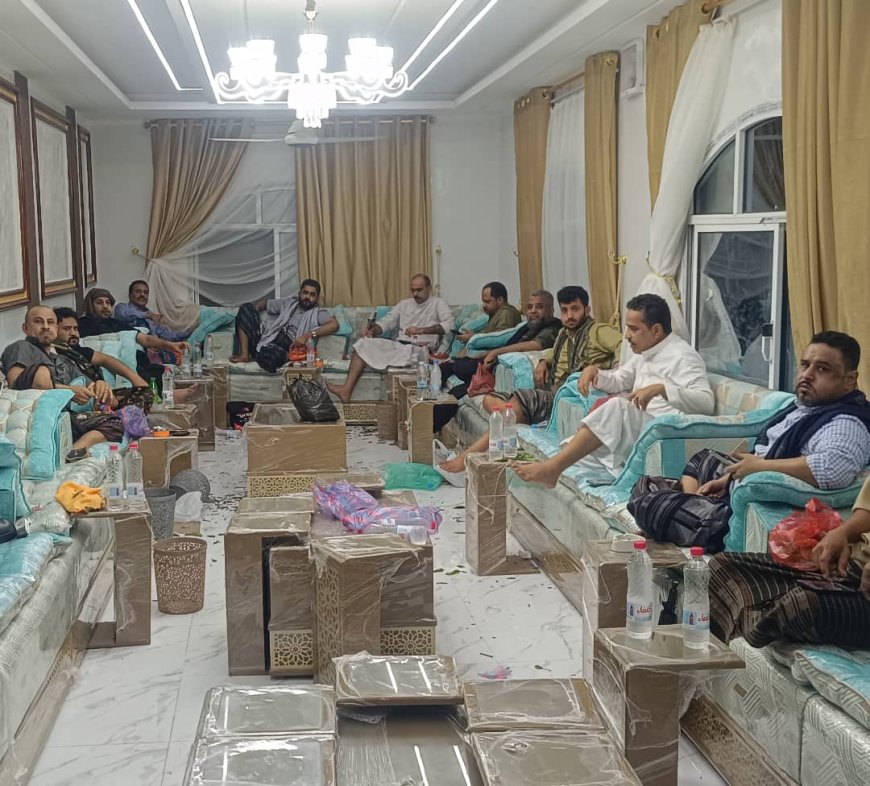 العميد يوسف العاقل يستقبل عددًا من القيادات في منزله