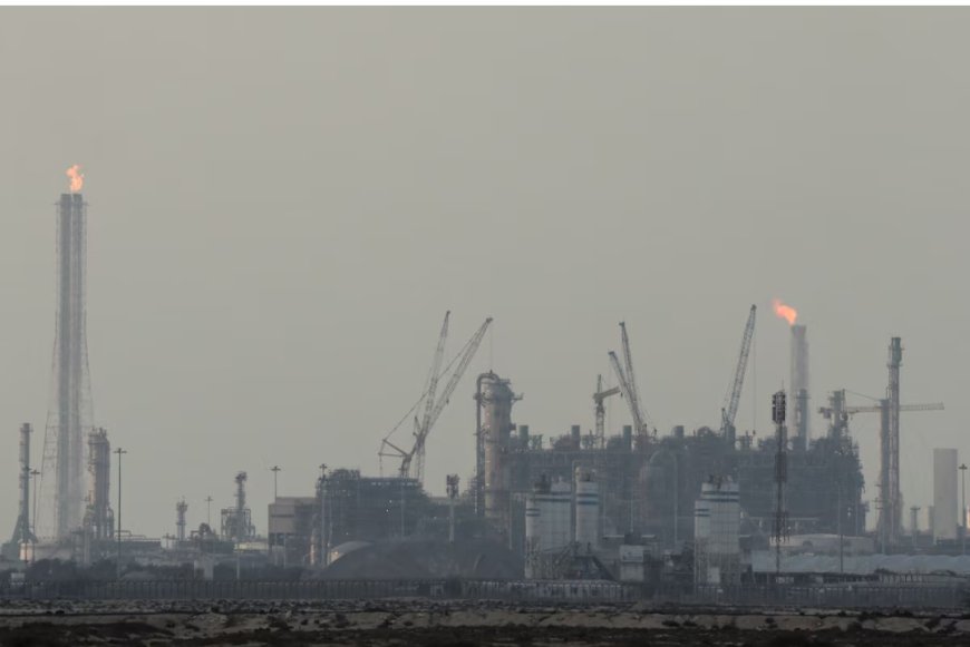 حريق في منشأة  رأس لفان التابع لقطر للطاقة عقب هجوم صاروخي إيراني