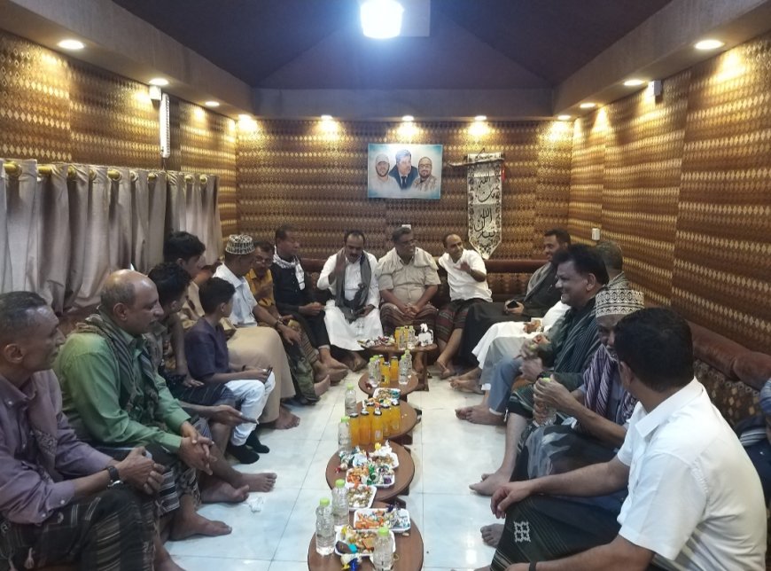 وكيل عدن الشاذلي يستقبل المهنئين بعيد الفطر