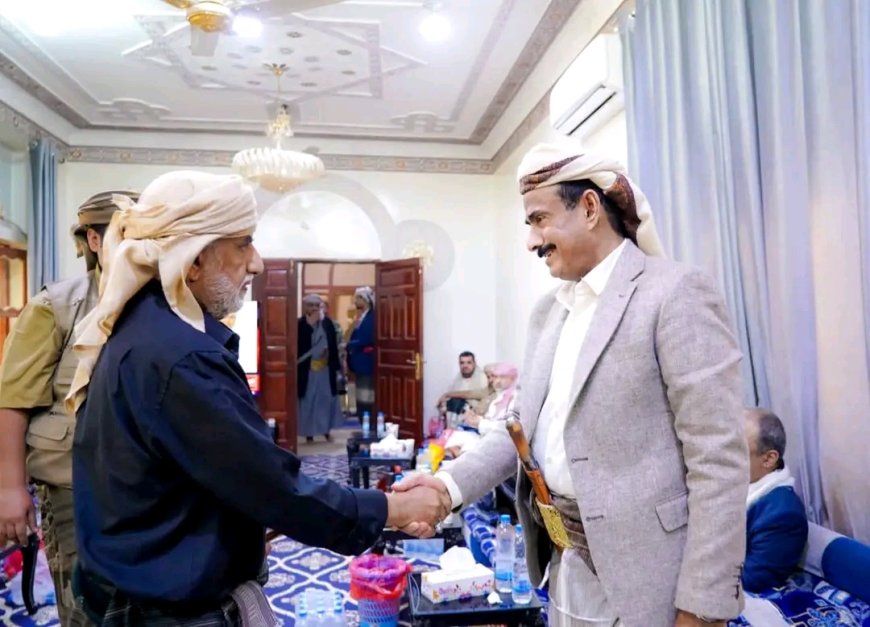 المحافظ بن الوزير.. لليوم الرابع من عيد الفطر يواصل استقبال جموع أبناء المحافظة في مشهد يعكس تلاحم شبوة ووحدة صفها