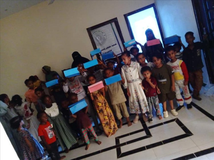 جمعية تنمية المرأة والطفل بالبريقة تدعم الأسر الفقيرة بسلال غذائية ومساعدات مالية خلال رمضان