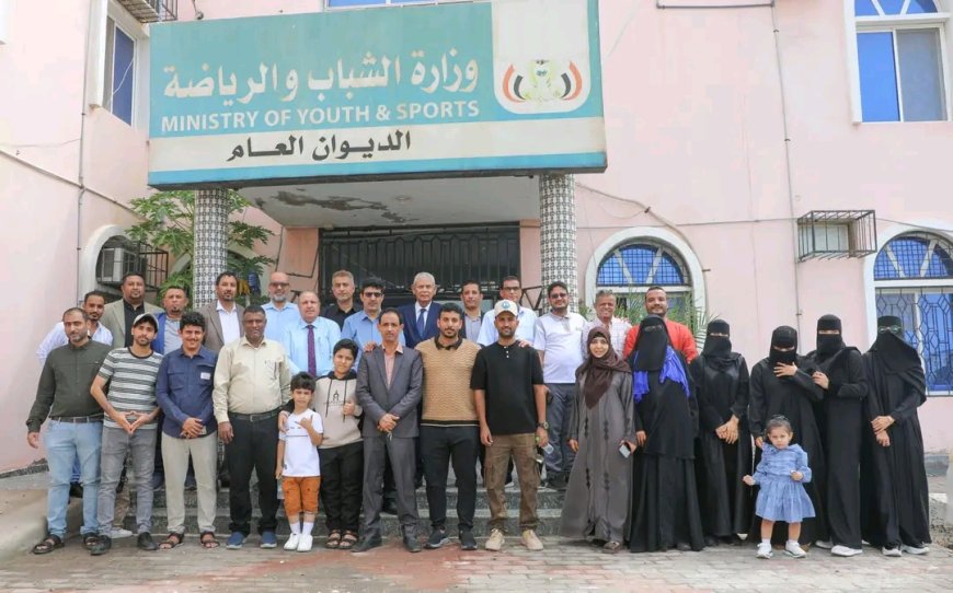 خليفة يشيد بمستوى الحضور والانضباط في أول يوم للدوام بعد إجازة العيد