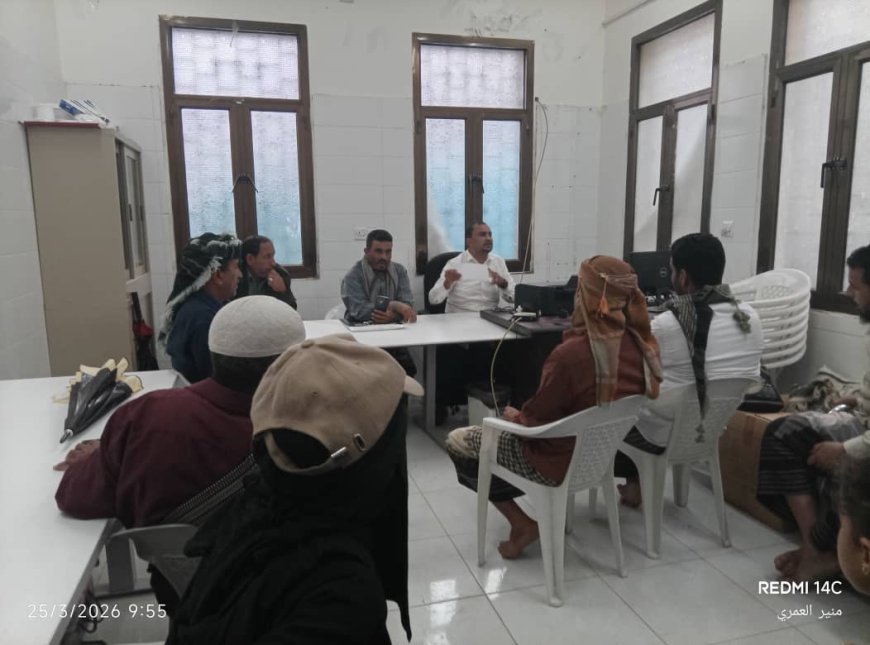 قطاع الصحة في سرار يافع يرفع نداء استغاثة لمحافظ أبين: نقص حاد في الكوادر والأجهزة يهدد الخدمات الطبية