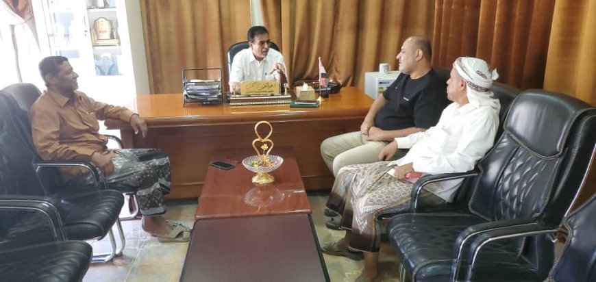 مدير عام مديرية القطن يناقش تنفيذ مشروع التحويلات النقدية في التغذية العلاجية