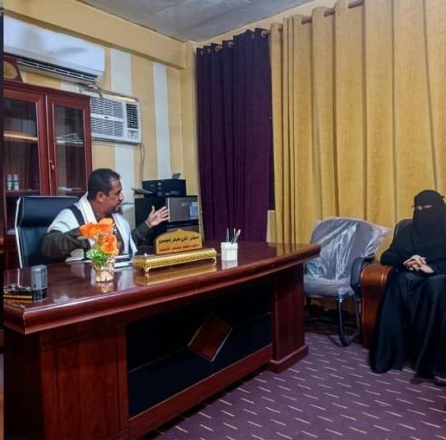 مدير عام الخدمة المدنية بأبين تطّلع على انتظام الدوام الرسمي في مكاتب خنفر عقب إجازة عيد الفطر المبارك