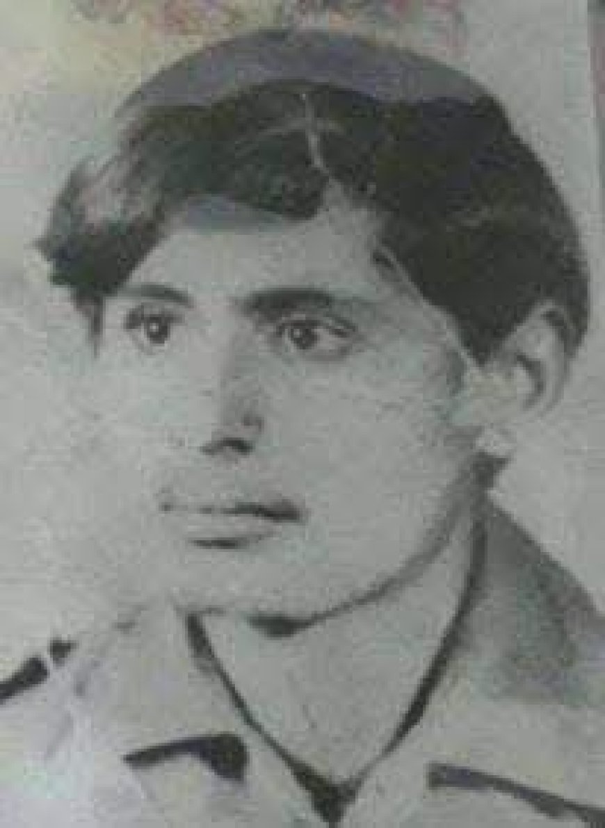 صورة نادرة لعلي عبدالله دهمس النخعي.. صاحب العبارة الشهيرة «ركز معي يا دهمس»