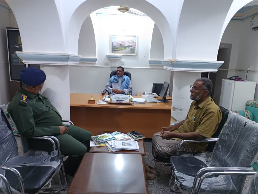 مدير عام تريم يلتقي مدير الأمن لمناقشة القضايا الأمنية بالمديرية