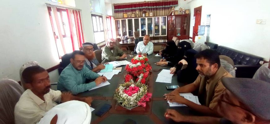 اللجنة الفرعية للاختبارات بمحافظة لحج تعقد اجتماعها الأول لمناقشة الاستعدادات للاختبارات الثانوية