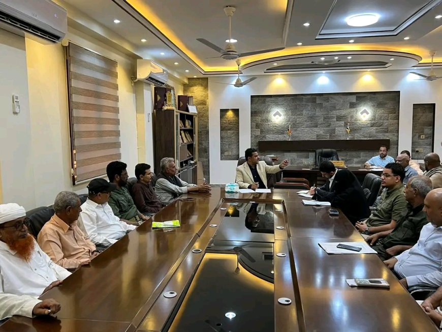 اجتماع المكتب التنفيذي بمديرية الشيخ عثمان يناقش أداء المكاتب الخدمية