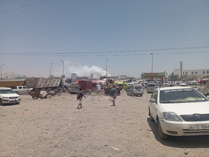 ​انفجارات ناتجة عن مفرقعات تثير الرعب في سوق الفيوش بلحج