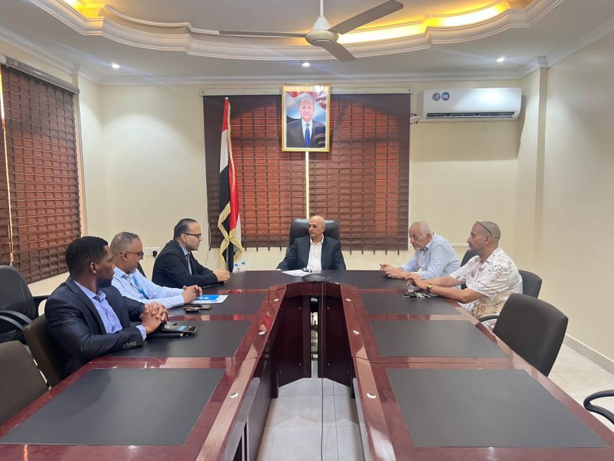 الوزير الشرجبي يبحث مع (الفاو) تعزيز الشراكة في مجالات المياه والبيئة