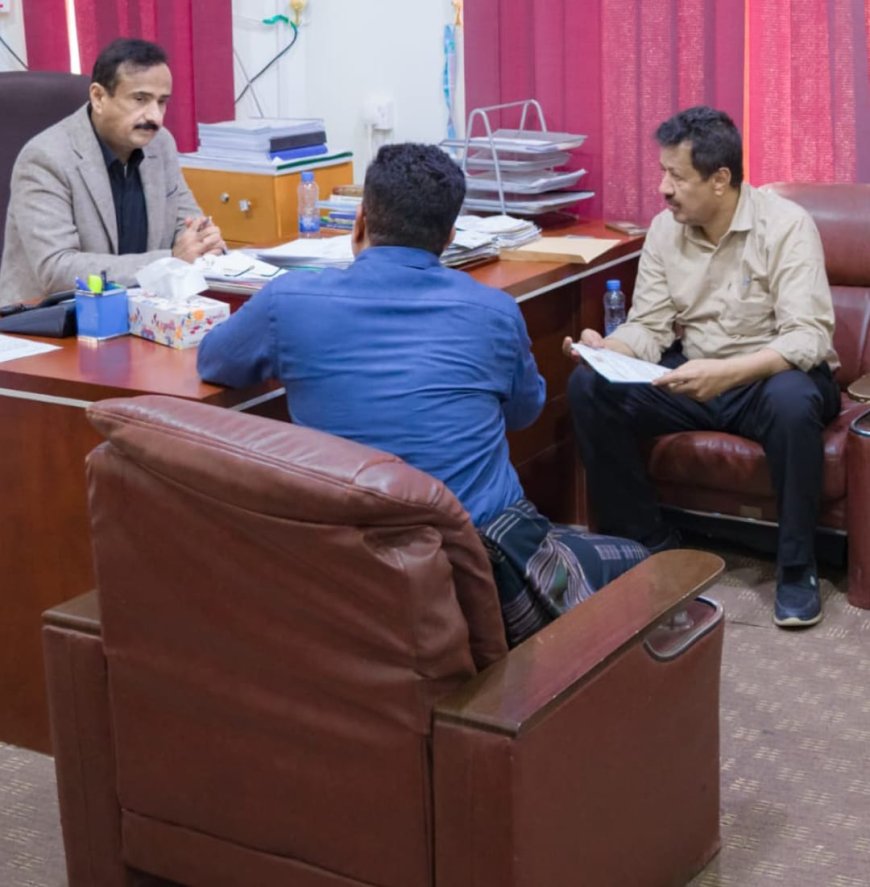 محافظ شبوة يوجّه بمخاطبة شركة الغاز الطبيعي المسال لزيادة الطاقة الكهربائية لمحطة بالحاف