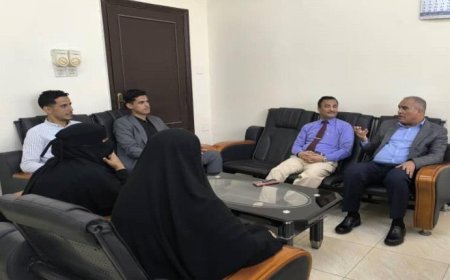 وزير التربية يؤكد من كلية التربية بعدن أهميتها التاريخية ودورها المحوري في إعداد الكوادر التعليمية