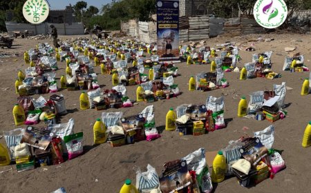 ذوالنورين وشعيله يوزعان سلالًا غذائية متكاملة على الفئات المستضعفة في كافة مناطق الكود بأبين