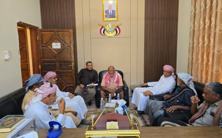 التميمي مدير عام مصلحة شؤون القبائل يبحث مع قيادة السلطة المحلية بمديرية السوم سبل التعاون المشترك