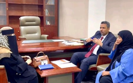 محافظ لحج يلتقي قيادات نسوية بالمحافظة لمناقشة سبل تعزيز دور المرأة في صناعة القرار