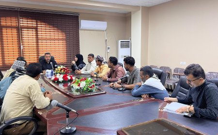 محافظ لحج "مراد الحالمي" يلتقي شباب ونشطاء العاصمة الحوطة لمناقشة قضايا المديرية ورسم ملامح مستقبل