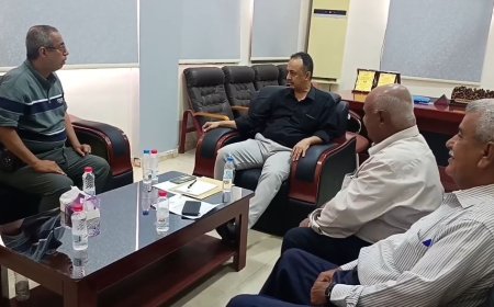 مدير صحة عدن يطلع على الأوضاع الصحية في مستشفى الصداقة والمرافق الصحية بمديرية الشيخ عثمان