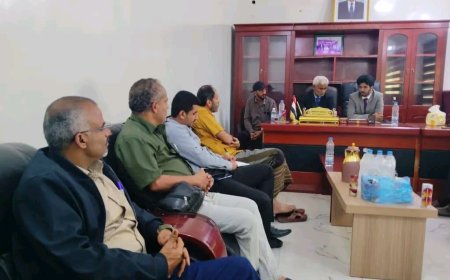 مدير عام ميناء شحن يعقد اجتماعًا موسعًا مع الجهات الأمنية والإدارات العاملة بالمنفذ