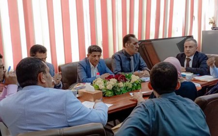 جامعة عدن تناقش مستوى إنجاز متطلبات الاعتماد الأكاديمي في كلياتها