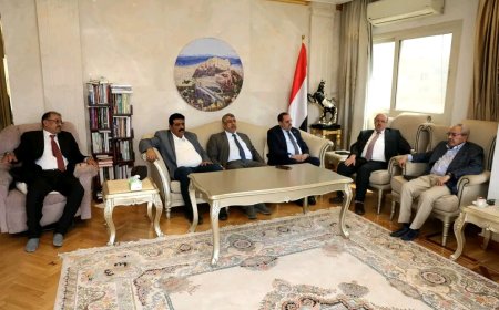 رئيس مجلس النواب يستقبل وزير الدولة لشؤون مجلسي النواب والشورى