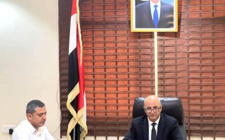 وزير المياه والبيئة يفتتح جلسة نقاشية حول المياه والطاقة والاستدامة البيئية بــ«عدن»