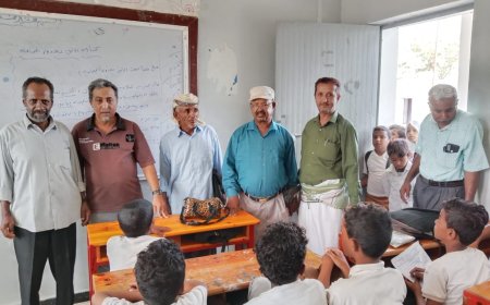 باسلهف يواصل نزوله الميداني التفقدي لمدارس خنفر ويشيد بالانضباط التربوي