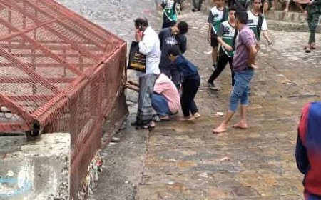تعز.توضيح صادر عن السلطة المحلية بمديرية القاهرة، بشأن حادثة سقوط طفل في مجرى السيل.