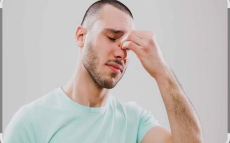 هل الجيوب الأنفية تسبب جفاف الحلق؟ 