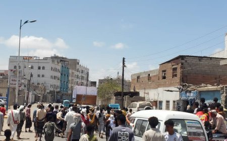 تشييع جثمان عاقل حارة "الدمينه" الشهيد بهيج العاقل في العاصمة عدن 