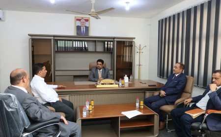 وزير التعليم الفني يلتقي برئيس جامعة العلوم والتكنولوجيا لمناقشة تطوير البرامج التعليمية والتدريبية