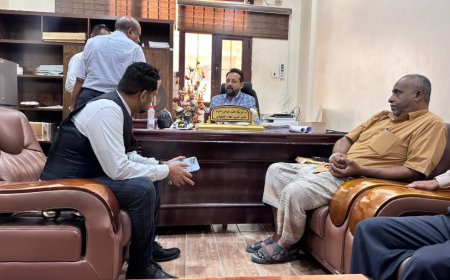 هيئة الأدوية بعدن تدعو لتعزيز التصنيع المحلي وتحقيق الأمن الصحي