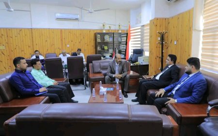 الوكيل بارباع يشيد بالرسالة الإعلامية والتنويرية لتلفزيون حضرموت ويؤكد على أهمية تسليط الضوء على القضايا الخدمية والتنموية بالمحافظة