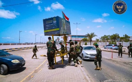 اللواء الجمالي يعلن إعادة تنظيم النقاط الأمنية وتعزيز انتشار دوريات أمن الطرق بعدن